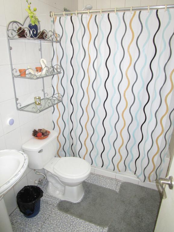 The Residence Portmore Apartments ภายนอก รูปภาพ